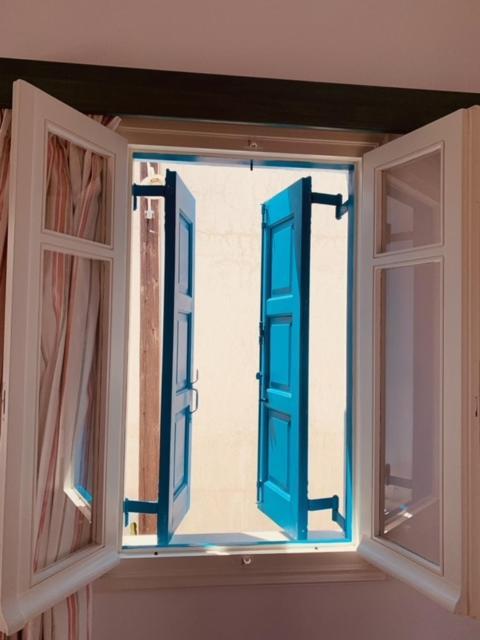 Manousos Rooms Adamantas  Ngoại thất bức ảnh